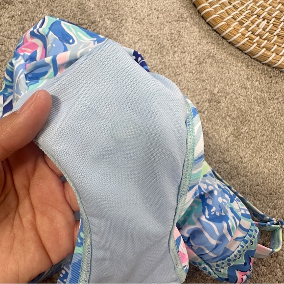 Lilly Pulitzer Women’s Justina One Piece Swimsuit in Shade Seekers Engineered 4 - Picture 11 of 16